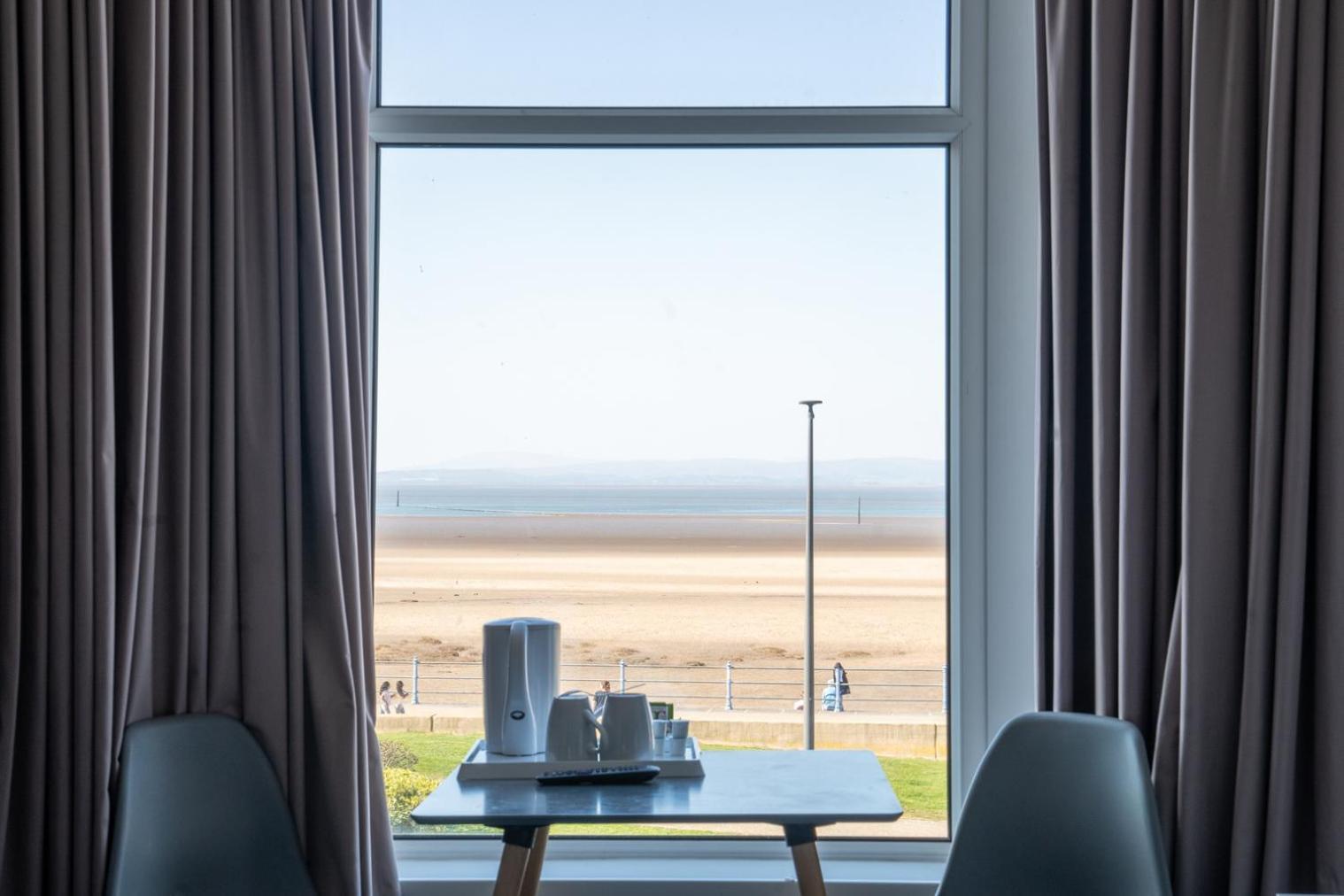 The Clifton Seafront Hotel Morecambe Dış mekan fotoğraf