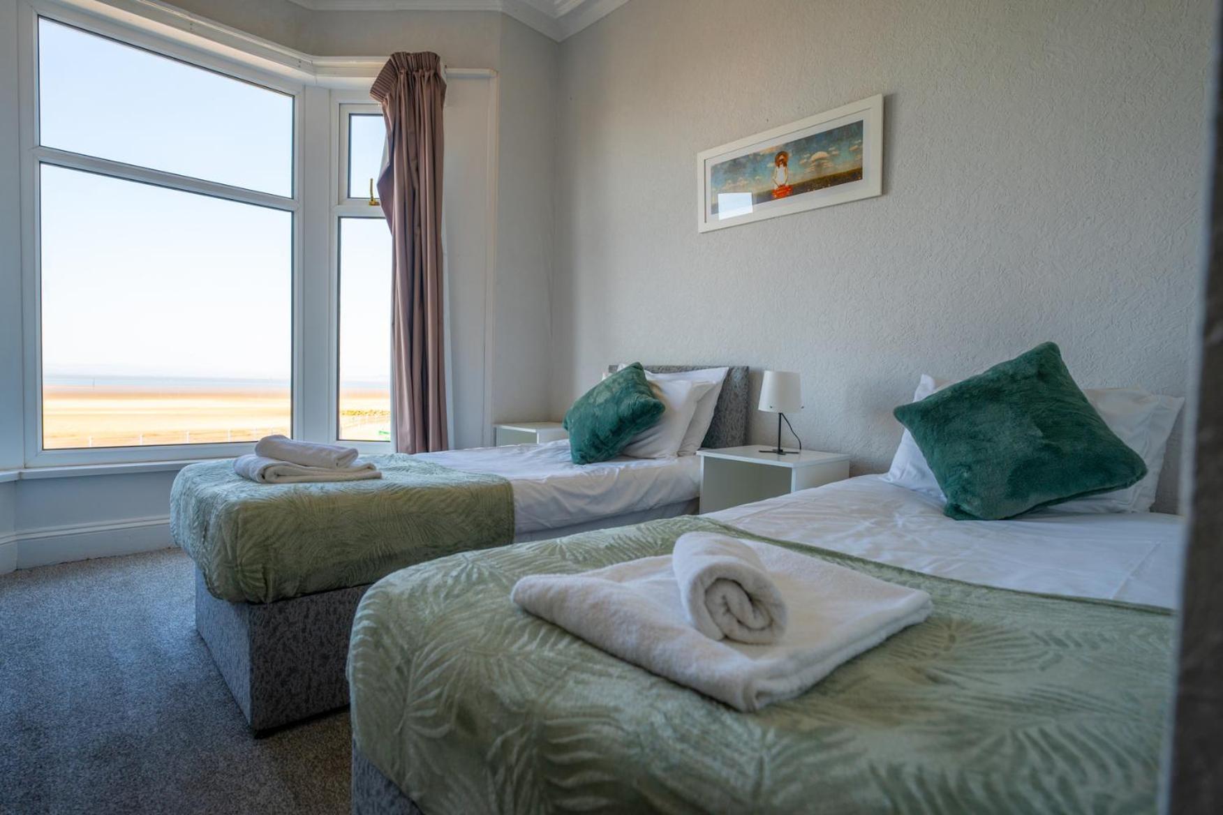 The Clifton Seafront Hotel Morecambe Dış mekan fotoğraf